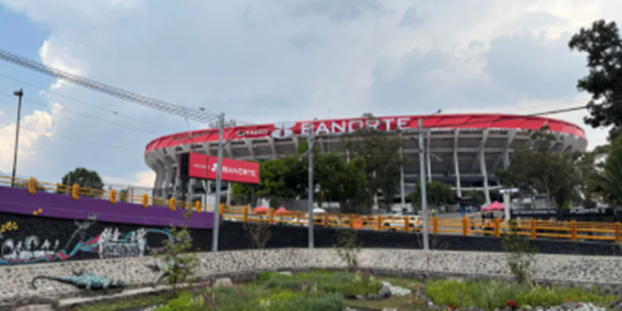 Alojamientos temporales junto al Estadio Azteca, vía Airbnb, se disparan casi 900%